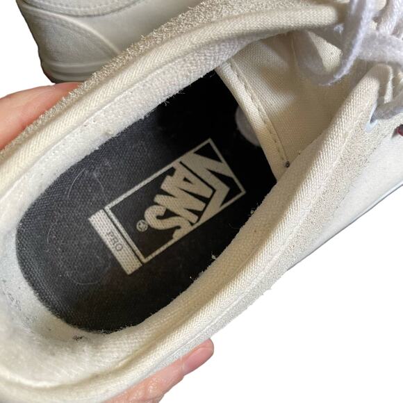 Vans Men's Marshmallow Chukka Low Pro Canvas & Suede Skater Sneakers - Size 8.5 - Picture 7 of 10